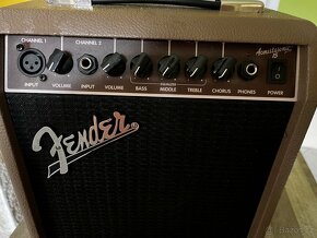 Kombo zn.Fender Acoustasonic 15 - 2