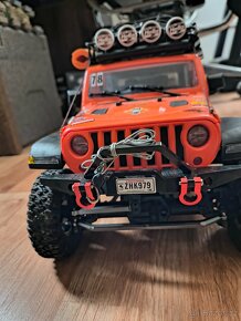 RC auto expedice Jeep Wrangler Rubicon 1:12 v záruce - 2