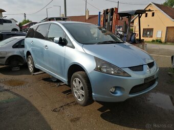 +Mitsubishi Grandis 2.4B - 2