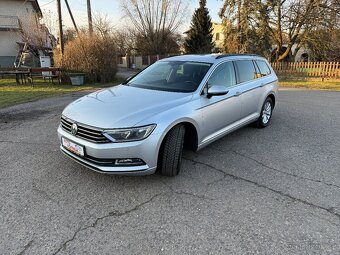 Passat variant b8 1.4 tsi 110 kw navi krásný stav - 2