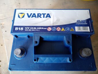 Autobaterie Varta 12V  44Ah - 2