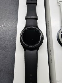 Samsung Galaxy Watch4 Classic 42mm + galaxy watch4 40mm - 2