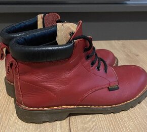 REZERVACE. Dámské boty originál Dr. Martens vel.38 - 2