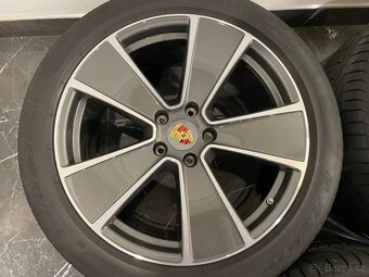 original porsche cayenne coupe r21 9y0601025bm - 2