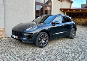 2016 Porsche Macan Turbo Performance - 2