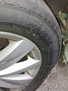 Litá kola s pneu 205/55 R16 - 2