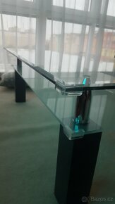 konferenční stolek - 2