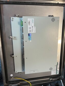 Prodám 12,1″ průmyslový panelový počítač LYNC-712-1900G4 - 2