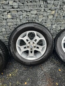 zimní kola Ford 235/60 R16 - 2