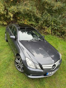 Mercedes Benz E350 CDI Coupé - 2