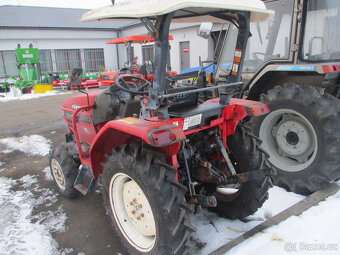 Malotraktor Yanmar AF-230 se stříškou - 2