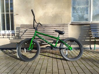 BMX kolo MONGOOSE Legion L100 21" 2023 - 2