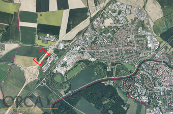Prodej pozemku v podílovém spoluvlastnictví 2424 m2 v k.ú. S - 2