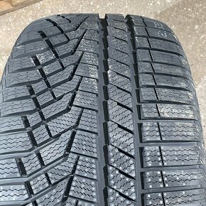 NOVÉ Zimní pneu 255/40 R19 100V Sailun - 2