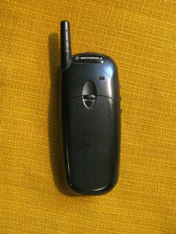 MOTOROLA CD 930 rarita pro sběratele rok ~ 2000  FUNKČNÍ - 2