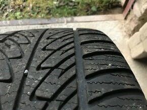 Goodyear Ultragrip 8 285/45R20 4x - 2