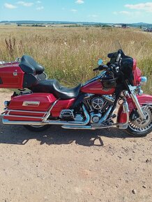 Harley Davidson Electra Glide Ultra Classic - 2