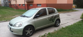 Prodám auto Toyota YARIS - 2