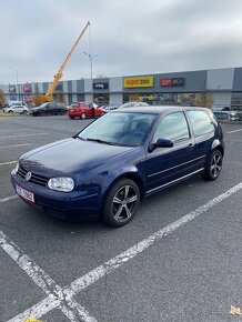 VW GOLF IV. 2.0 benzín 85kW r. 2001 - 2