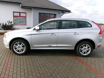 VOLVO XC60 2,4D4 R-Line AWD GPS Auto 10/2013 - 2