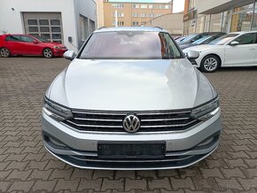 VW Passat B8 2.0TDI 110kW DSG Tažné Panorama Full LED ACC Qi - 2