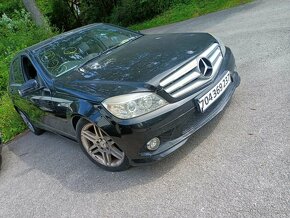 // Mercedes C220 CDI 125kw W204 // N.D. - 2