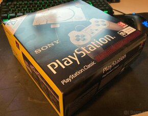 Retro herni konzole Sony Playstation Classic - 2