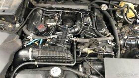 Jaguar Land Rover motor 3.0 D 306 DT V6 - 2