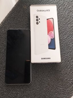 Mobilní telefon Galaxy A13 - 2