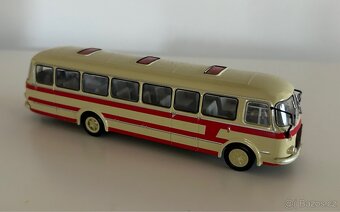 DeAgostini 1:72 Kultovní autobusy Minulé Éry ŠKODA 706 RTO - 2