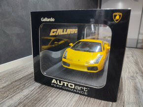 Lamborghini Gallardo 1:18 Autoart - 2