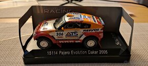 15114 Pajero Evolution Dakar 2005 1:43 - 2