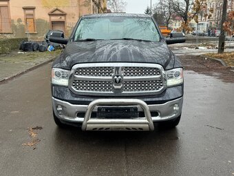 Dodge RAM 1500 Laramie - 2