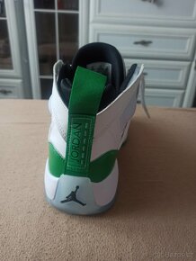 Prodám Jordan jumpman two trey - 2