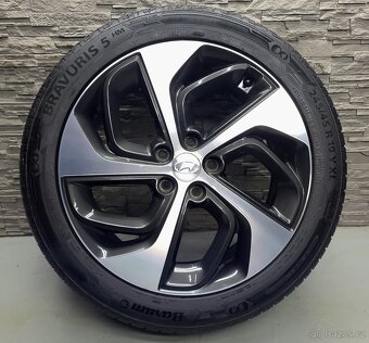 19" Originál Hyundai Tuscon 5x114,3 letní pneu 7-7,5mm - 2