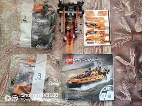 Lego Technic 42120 Záchranářské vznášedlo - 2