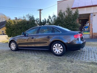 AUDI A4  2.7TDI   S-LINE - 2