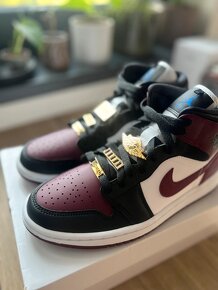 Nike Air Jordan 1 Mid Beetroots 38 - 2