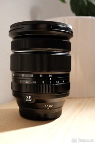 Fujifilm XF 16-80mm f/4 R OIS WR + kovová sluneční clona - 2