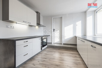 Prodej nájemního domu, 196 m², Sedlčany, ul. Nademlýnská - 2