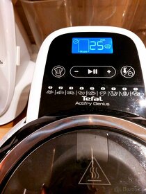 Horkovzdušná fritéza Tefal FZ760030 Actifry Genius - 2