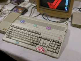 Koupím Commodore Amiga 500 verzi new art - 2