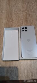 T phone 2 128Gb Úplně Nový Nerozbalený 2.400kč - 2