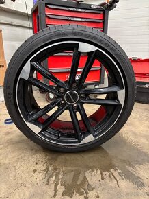 Wheelworld wh27 5x112 18” - 2