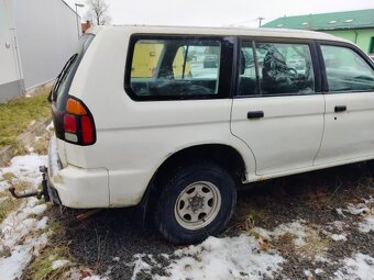 Mitsubishi Pajero Sport - 2