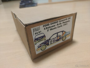 Plastikový model Ford Sierra Cosworth Q8 - 1/24 - 2