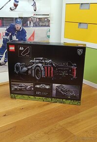 LEGO Technic PEUGEOT 9X8 24H Le Mans 42156 - 2