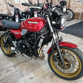 Kawasaki Z650RS Candy Medium Red 2024 - Nový motocykl - 2