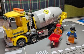 LEGO CITY 60018 míchačka na beton - 2