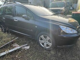 Peugeot 307 1.6 HDi rok 2006 náhradní díly černá - 2